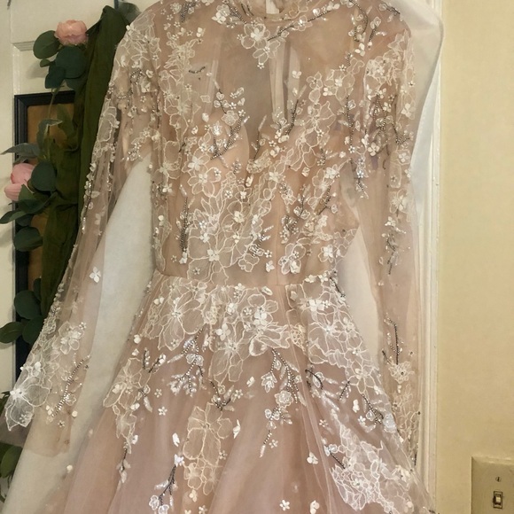 Hayley Paige Rarity Wedding Dress - Picture 15 of 15